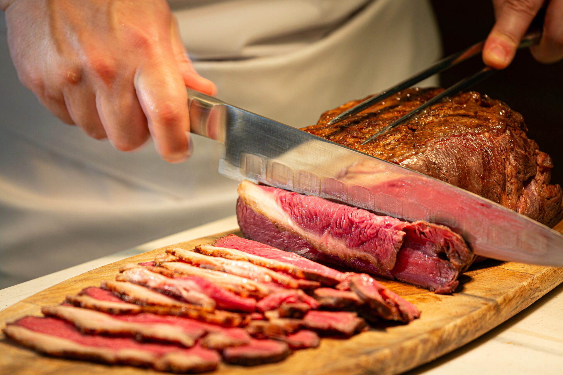 【12月28日～29日】年末肉の日２Days 肉の日スペシャルディナービュッフェ<br>Year-End Dinner Meat Festival Beef Steak & Roast Beef