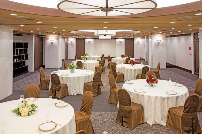 宴会用テーブル 半円型天板 E-ATS-1500HR W1500×D750×H700mm 宴会用テーブル 結婚式用テーブル ホテル レストラン パーティー